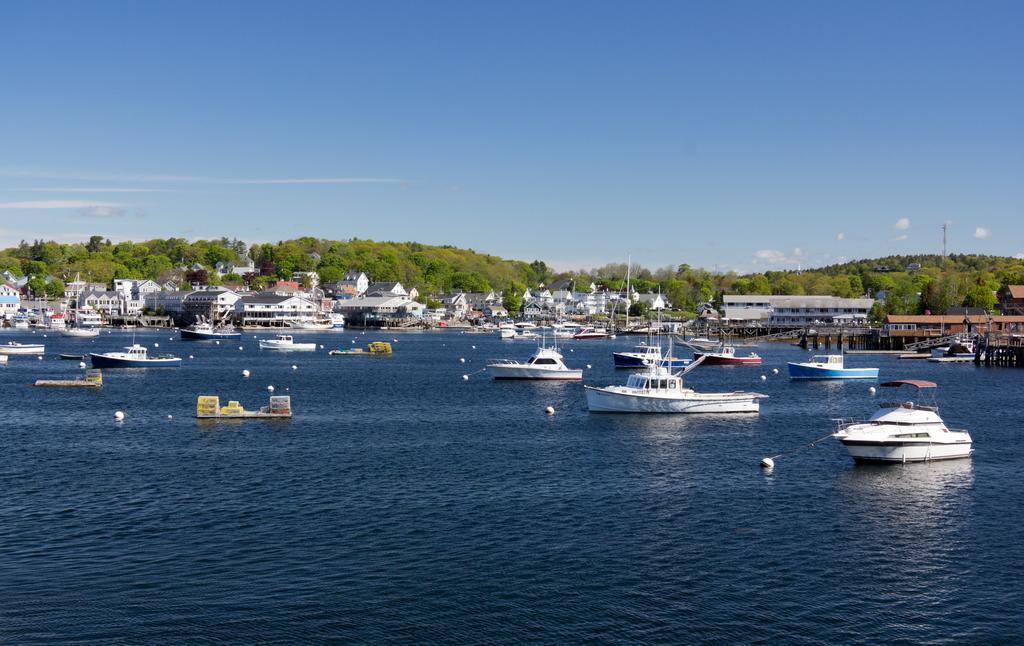 Browns Wharf Inn Boothbay Harbor Exterior photo